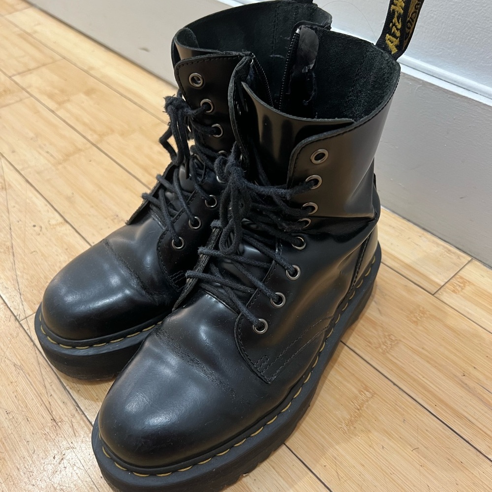 JADON BOOT SMOOTH LEATHER PLATFORMS